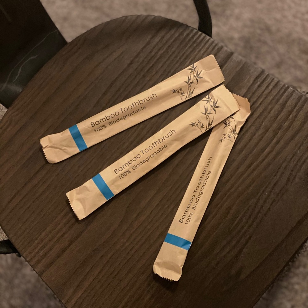 Bamboo toothbrush (3 for 15)